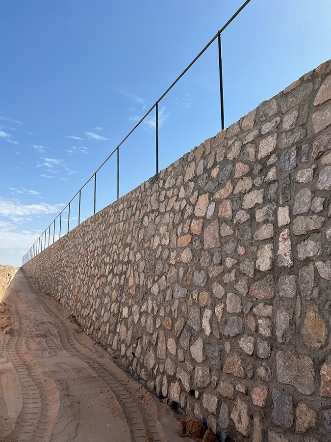 el paso retaining wall