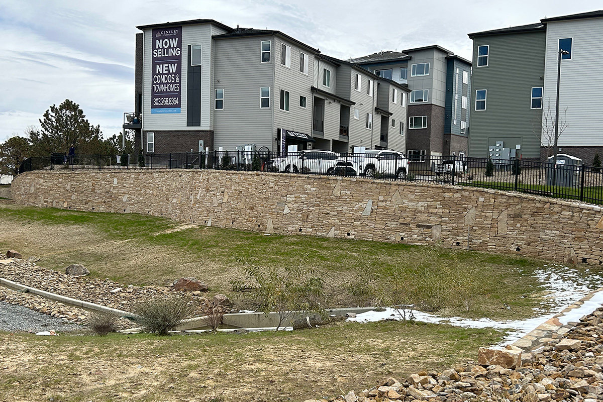 interlocken retaining wall