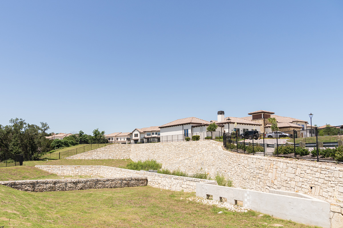 mortarted limestone residential walls