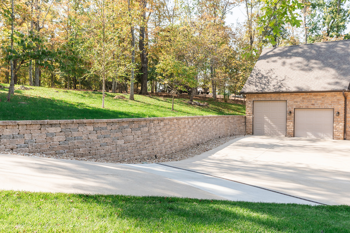 innsbrook retaining wall